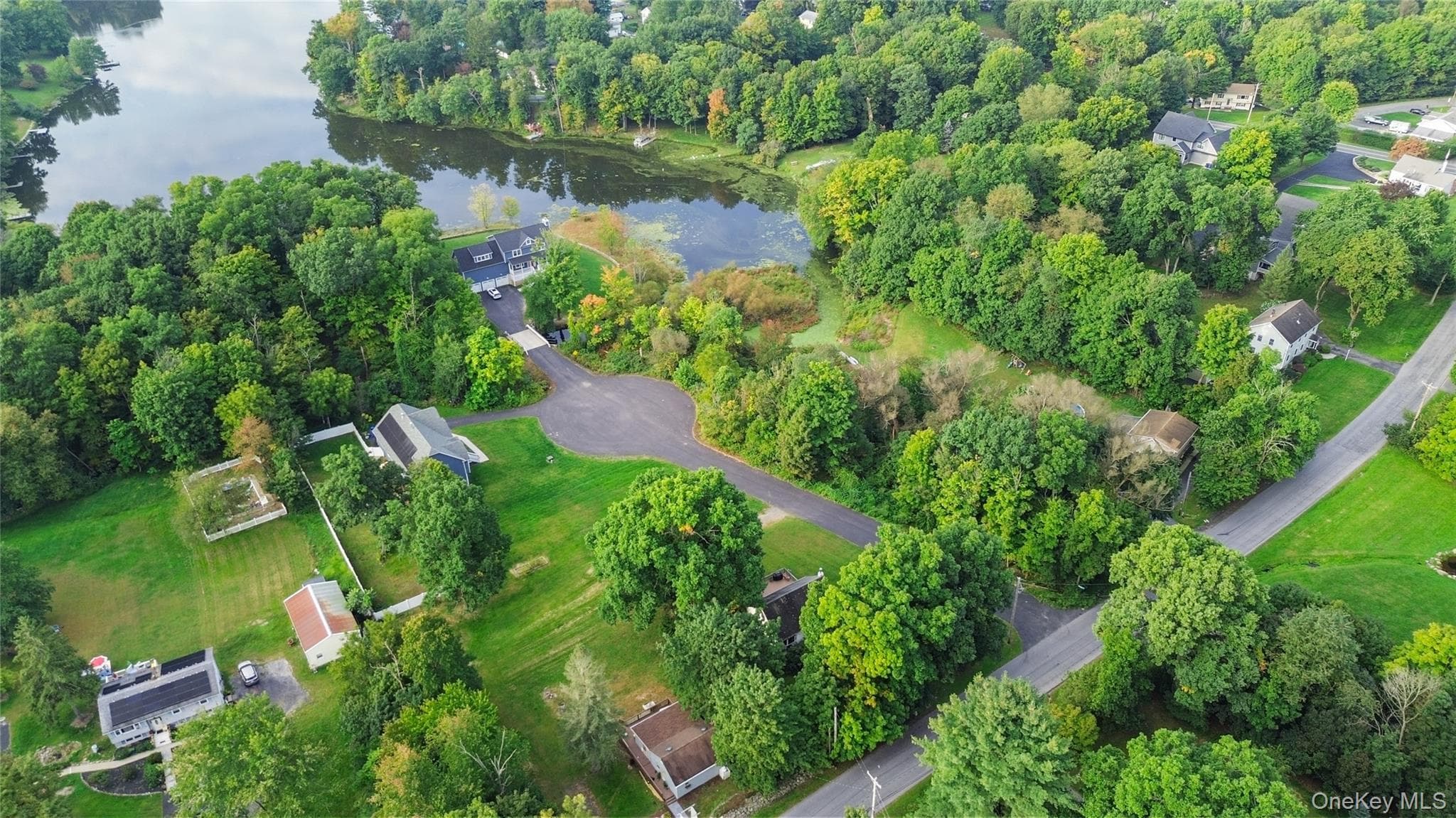28 Beaverbrook Road thumbnail 37