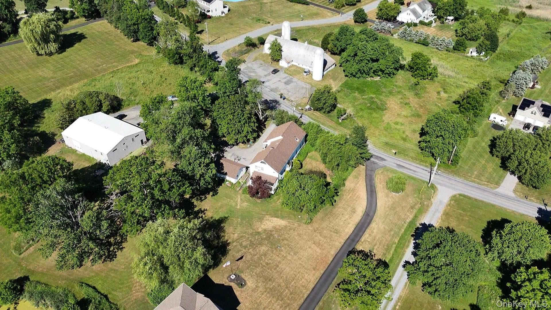 487 Black Meadow Road thumbnail 47