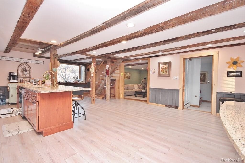 487 Black Meadow Road thumbnail 29