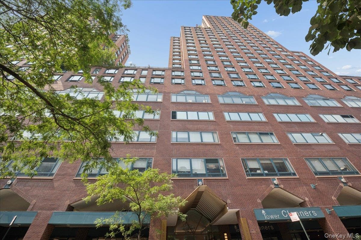 1 Irving Place Unit: U16E thumbnail 31