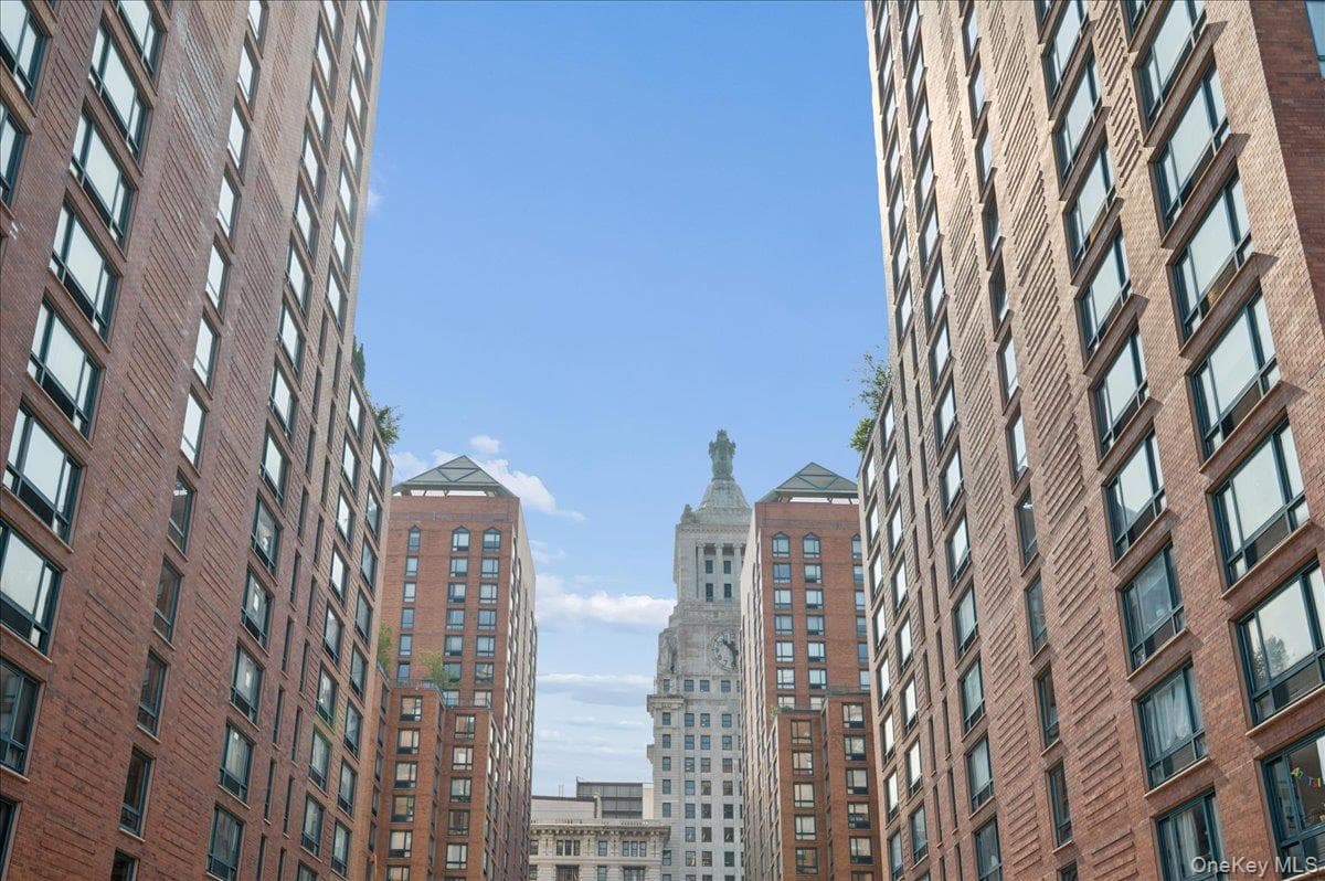 1 Irving Place Unit: U16E thumbnail 32