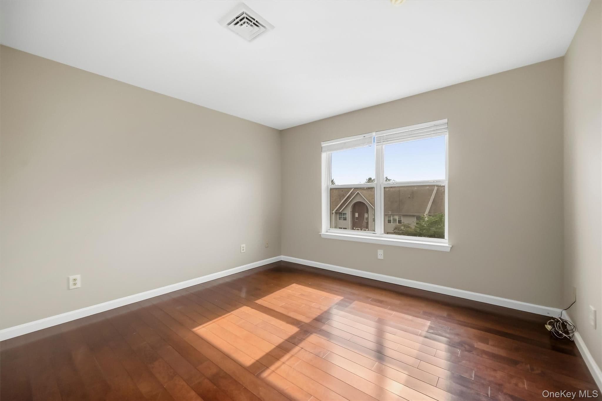 143 Deer Ct Drive thumbnail 13