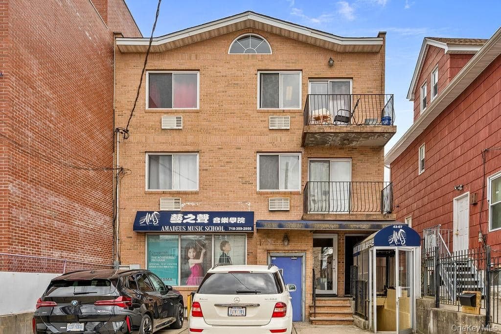 43-07 162nd Street thumbnail 25