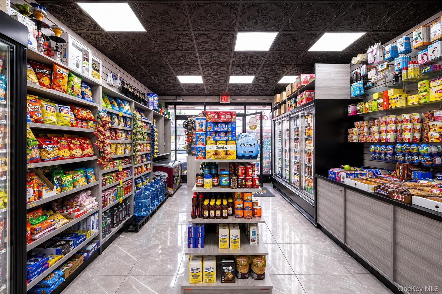 6121 Fresh Pond Road thumbnail 6