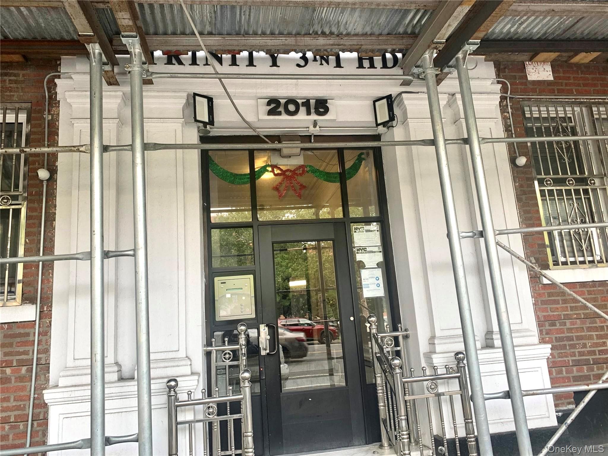 2015 Southern Boulevard Unit: #6D thumbnail 2