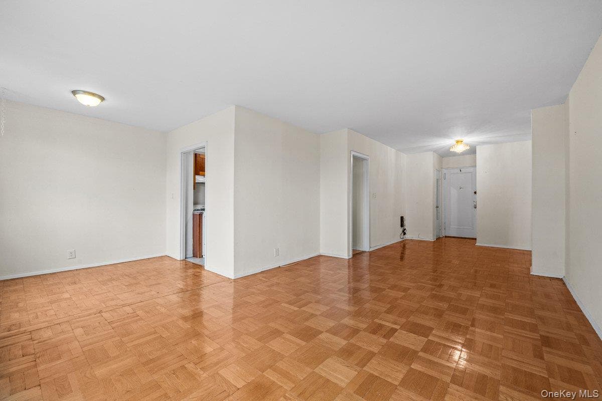 735 Kappock Street Unit: 7B thumbnail 2