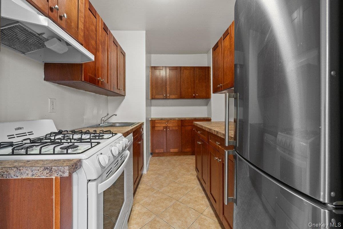 735 Kappock Street Unit: 7B thumbnail 6