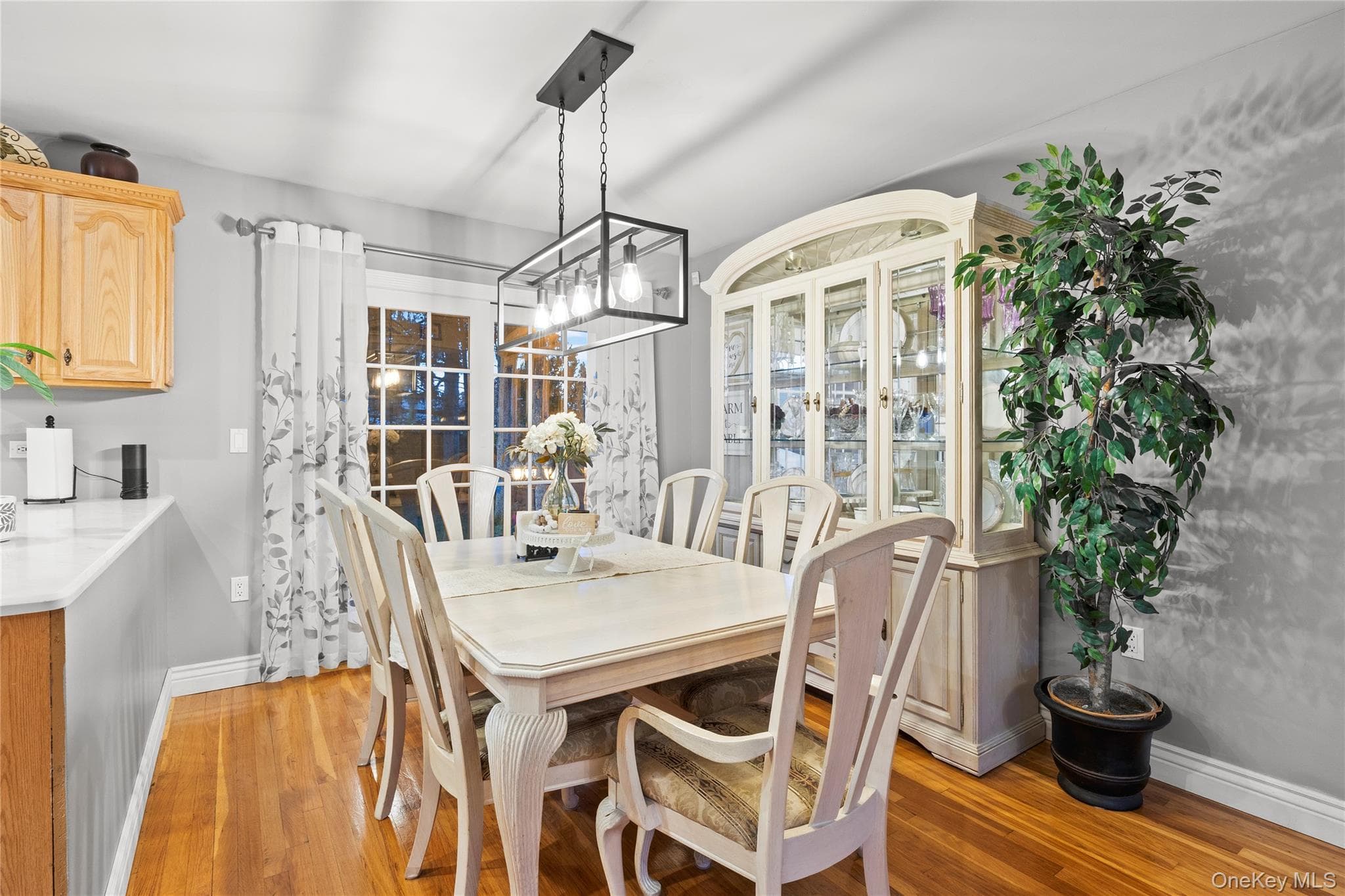 56 Kingston Avenue thumbnail 6