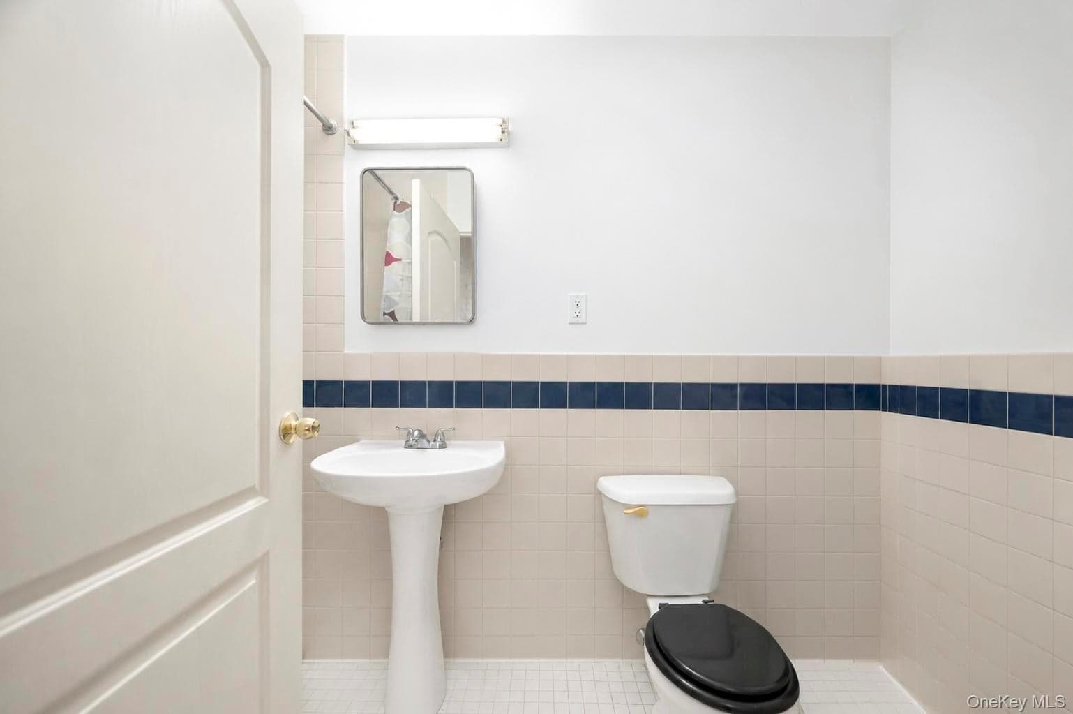 425 Barbey Street thumbnail 26