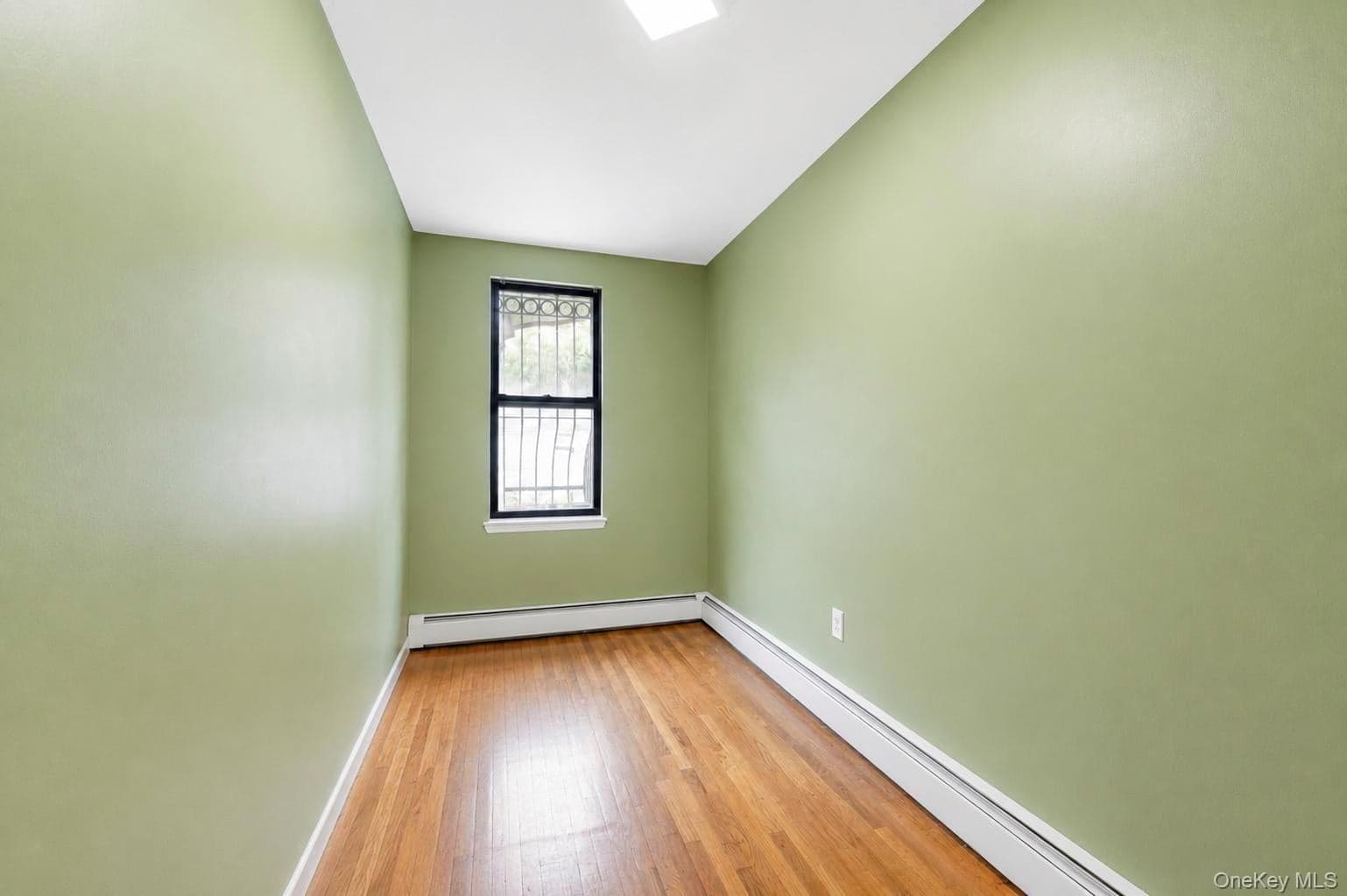 425 Barbey Street thumbnail 13