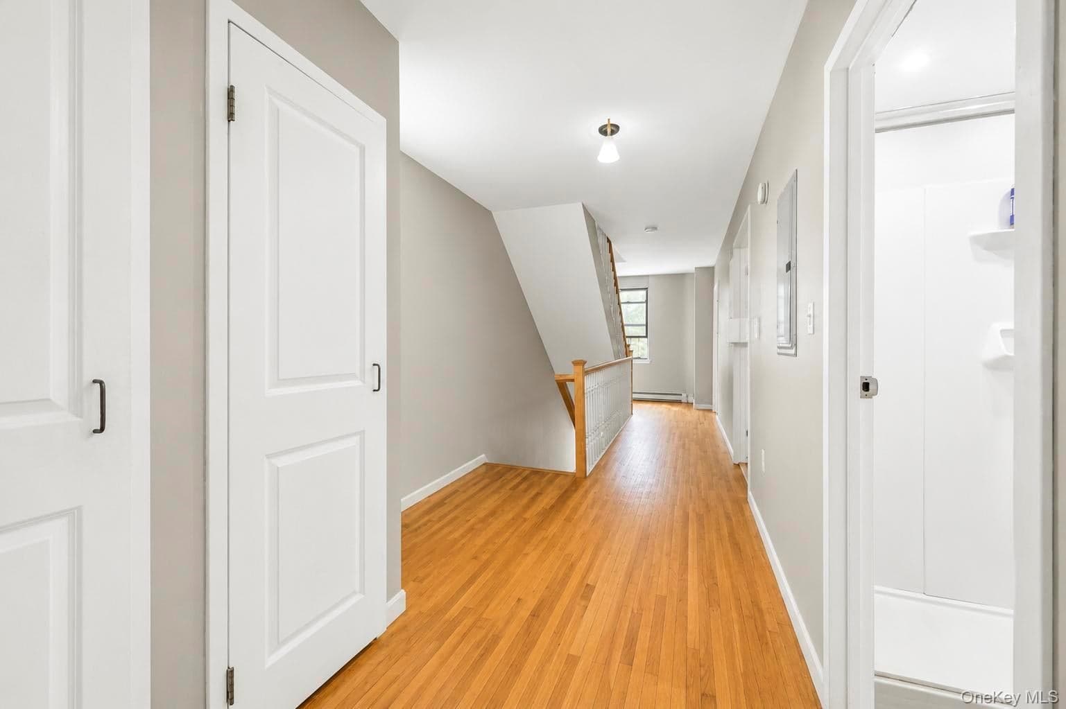 425 Barbey Street thumbnail 23