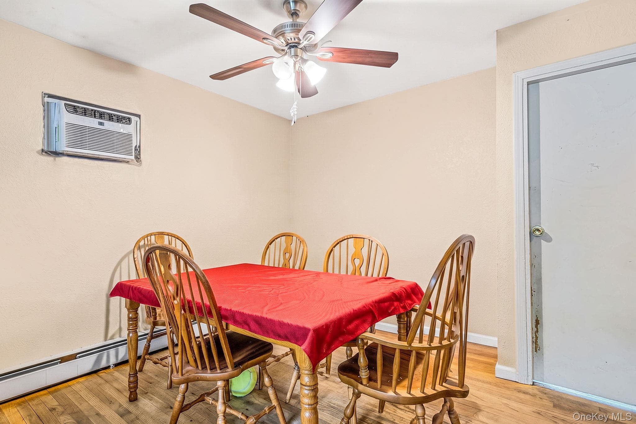45 Spruce Street thumbnail 14