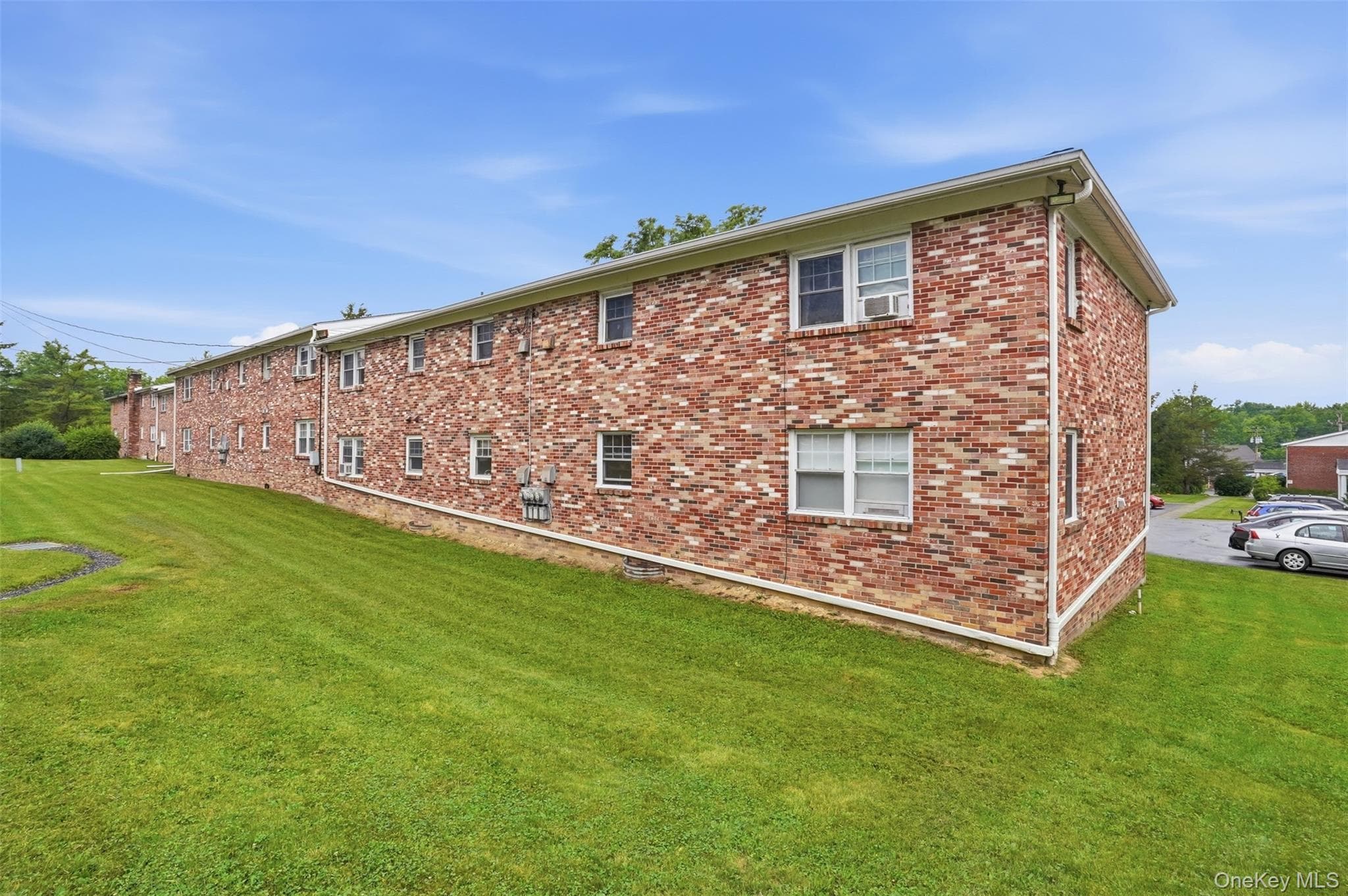 136 N Chestnut Street Unit: 9B thumbnail 19