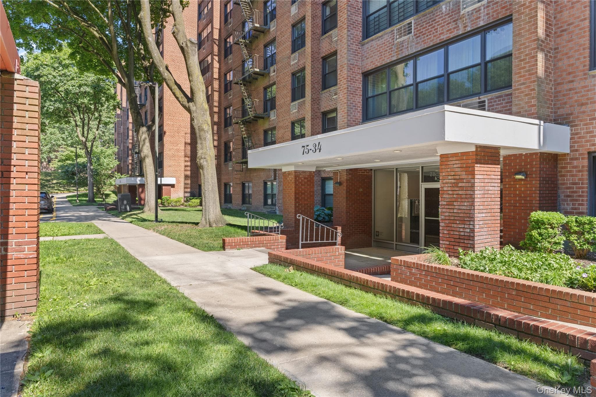 75-34 Bell Boulevard Unit: LF thumbnail 2