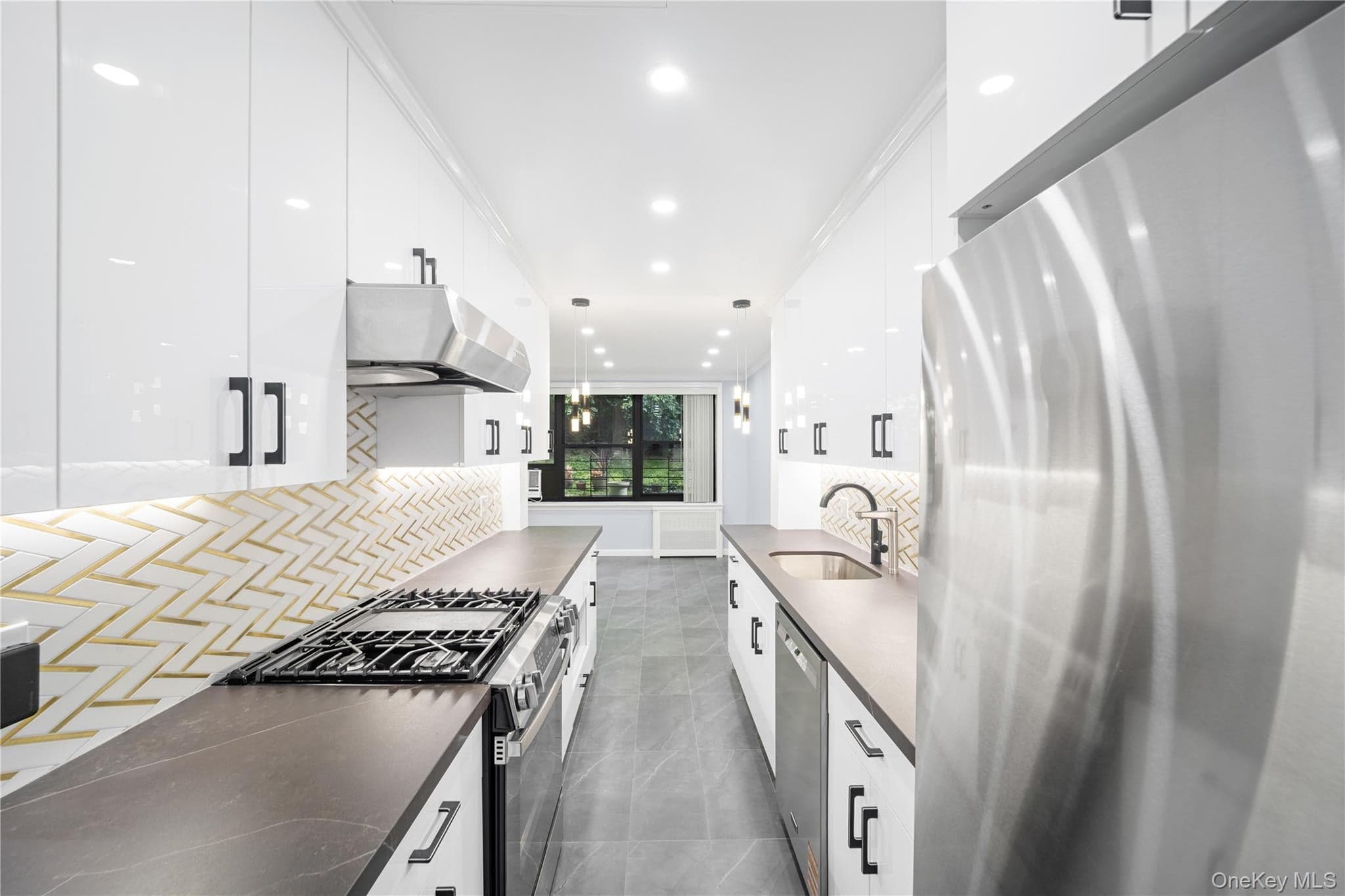 75-34 Bell Boulevard Unit: LF thumbnail 7