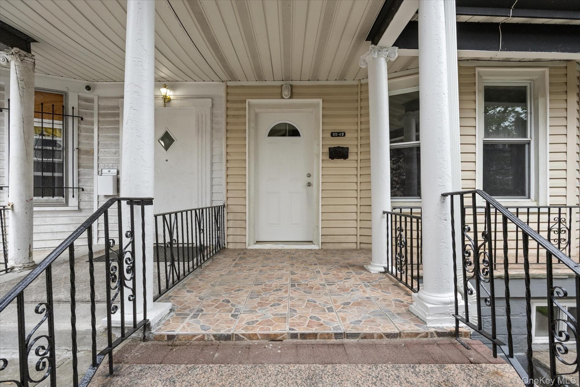 9547 115th Street thumbnail 2