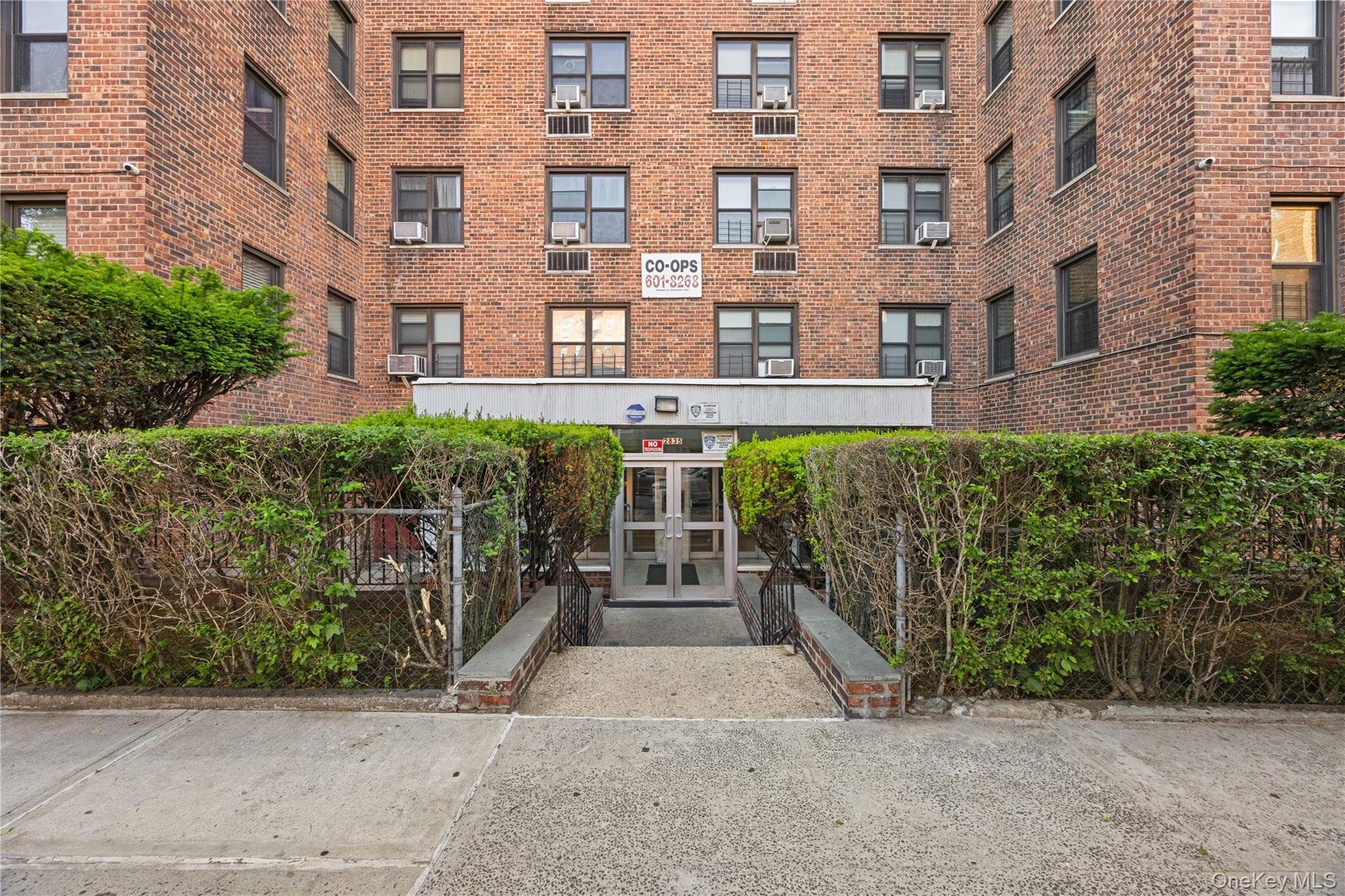 2835 Webb Avenue Unit: 9E thumbnail 35