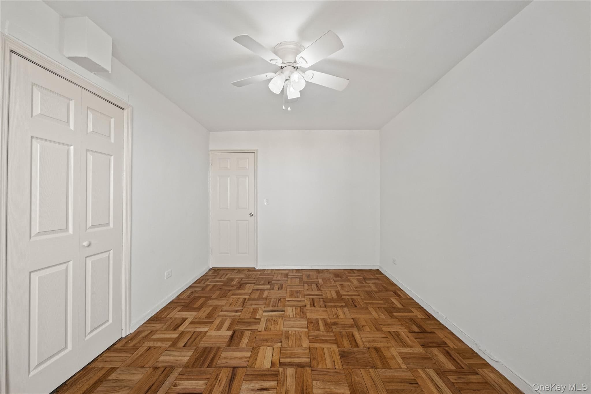 2835 Webb Avenue Unit: 9E thumbnail 25