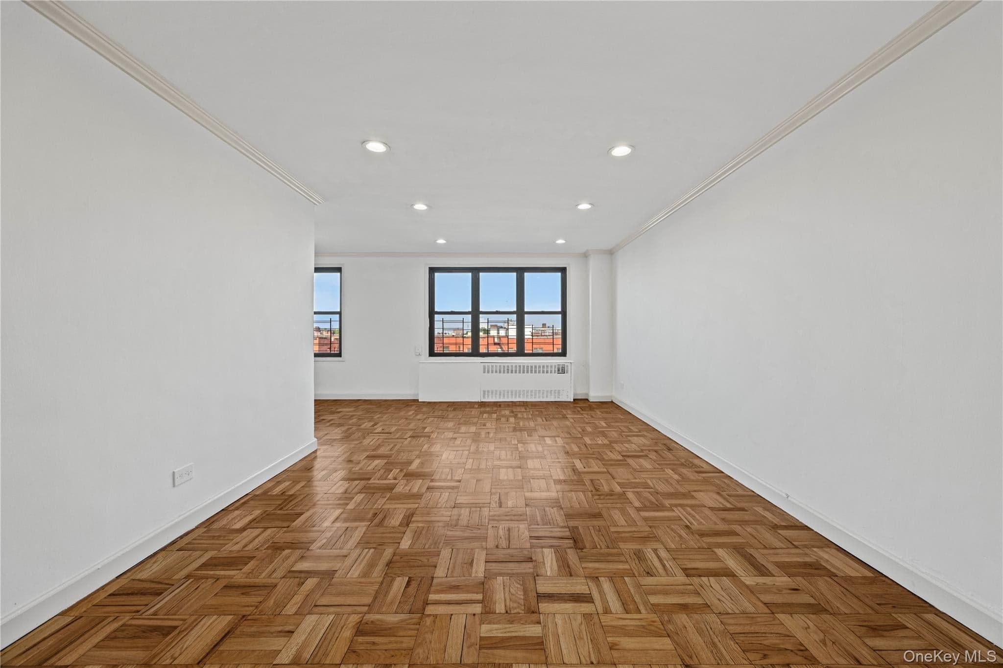 2835 Webb Avenue Unit: 9E thumbnail 11