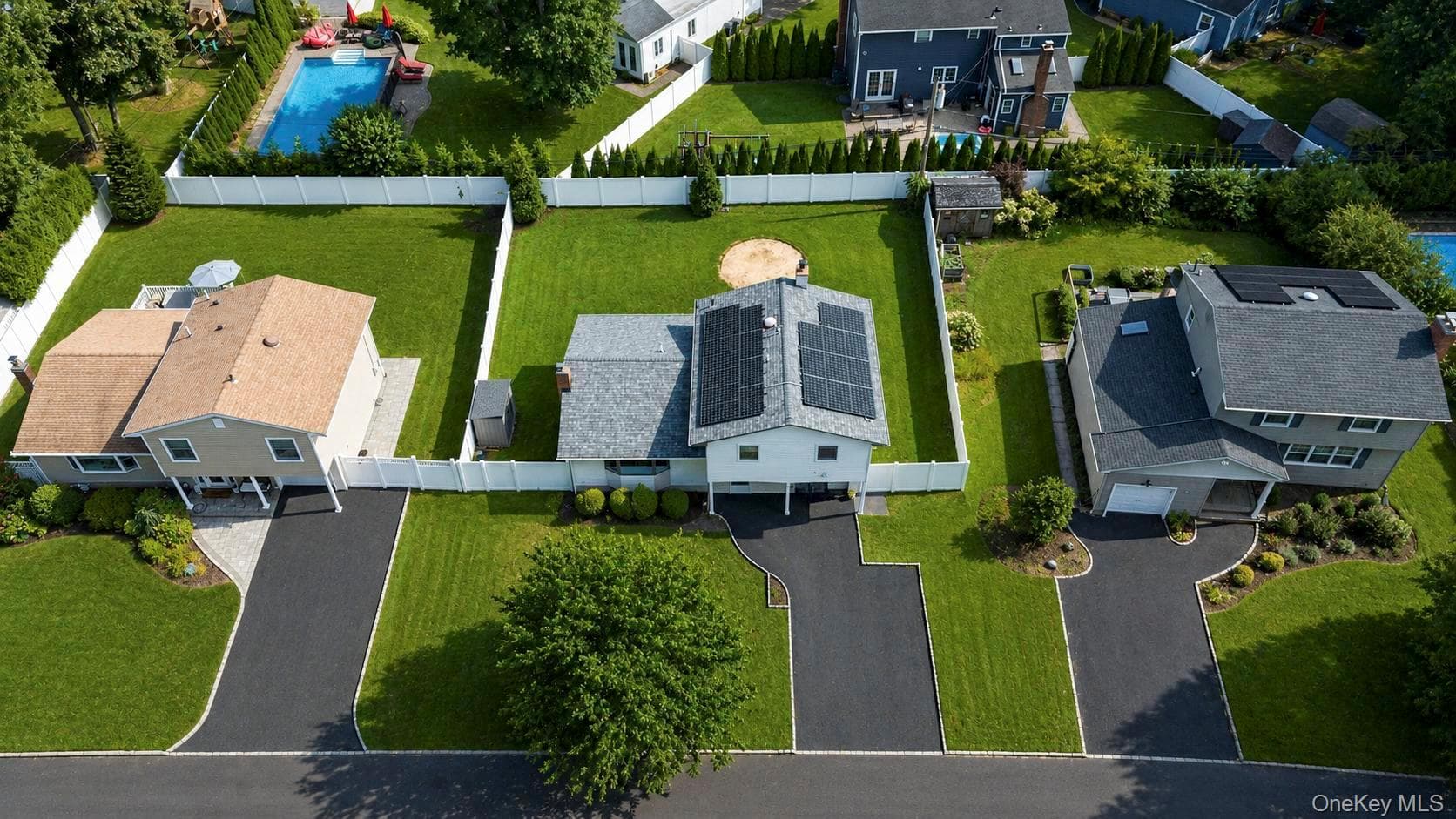 18 Catherwood Crescent thumbnail 2