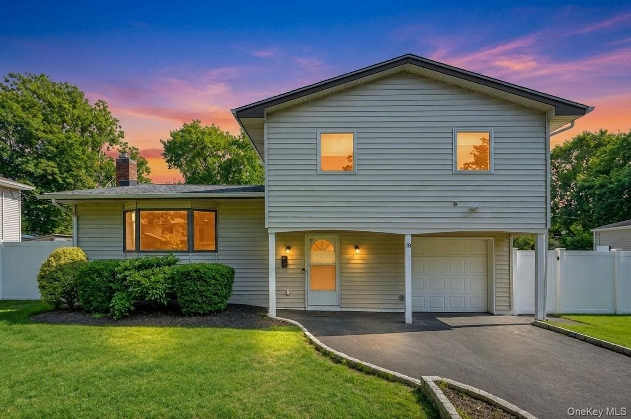 18 Catherwood Crescent photo 1