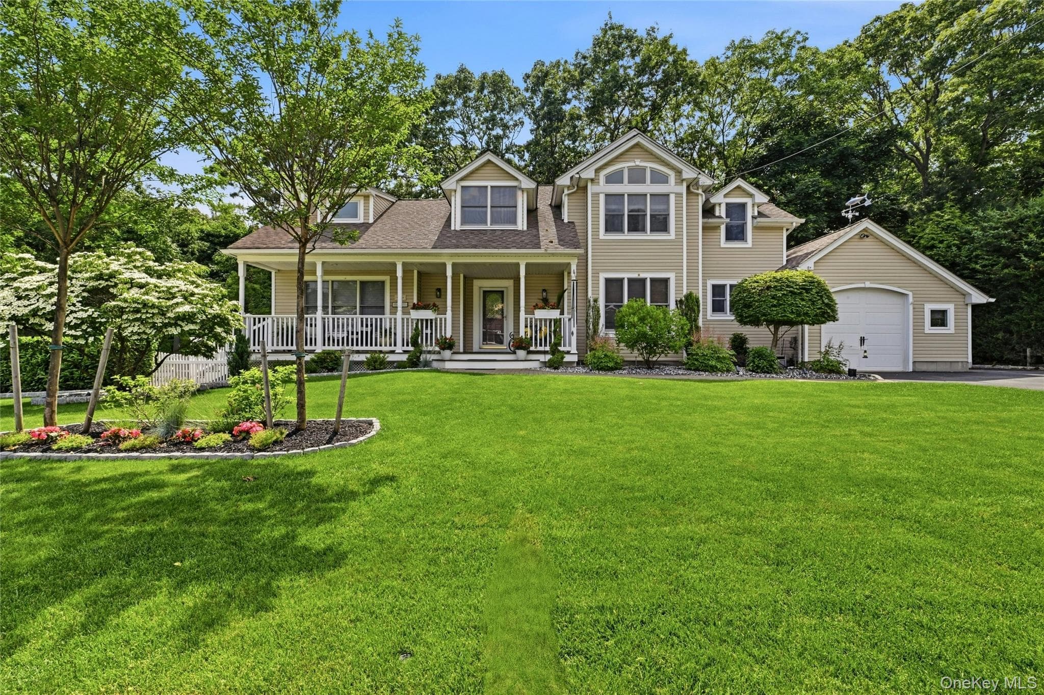 136 Mccarthy LN photo 1