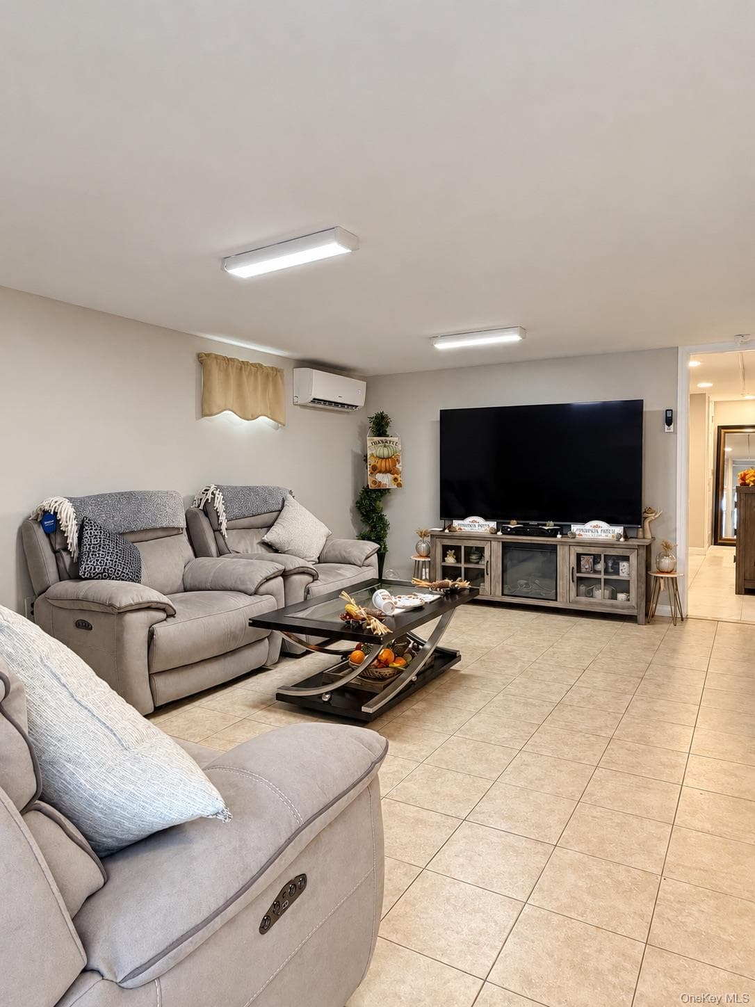 24 N Montgomery Street thumbnail 16