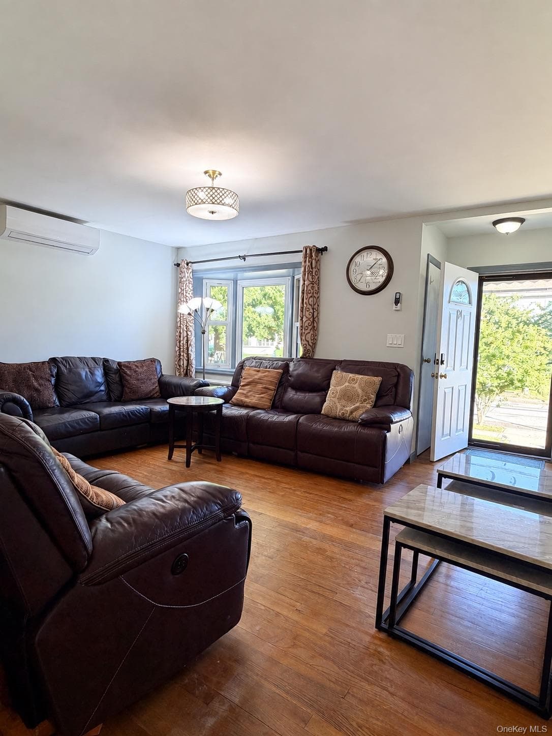 24 N Montgomery Street thumbnail 7
