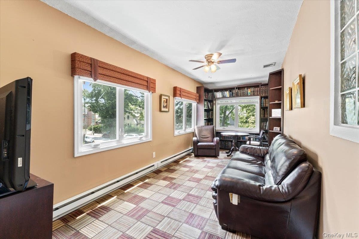 8507 Avon Street thumbnail 24