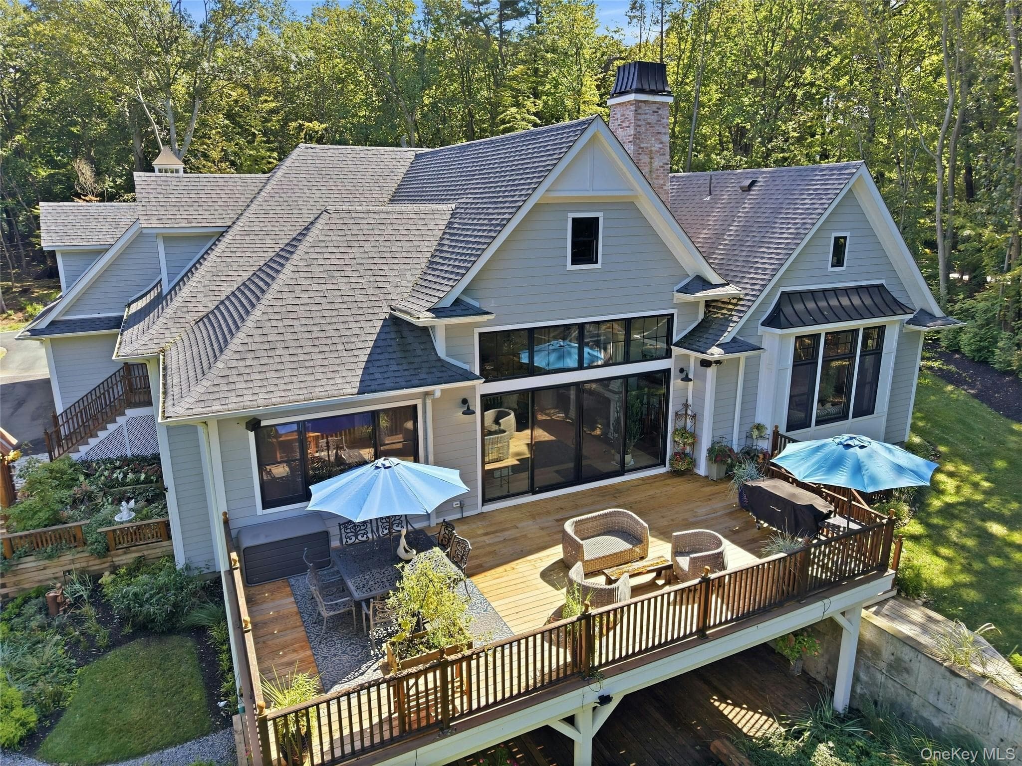 595 Moriches Road thumbnail 44
