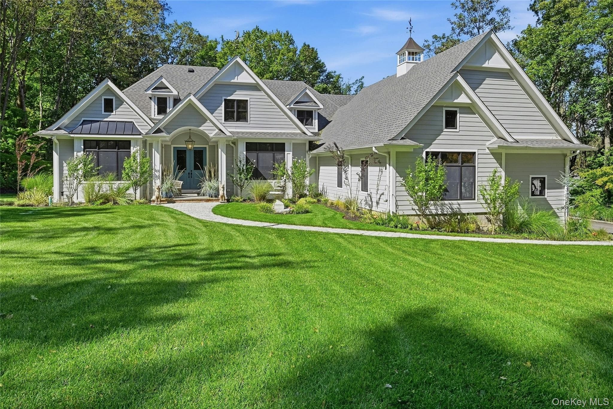 595 Moriches Road, Nissequogue