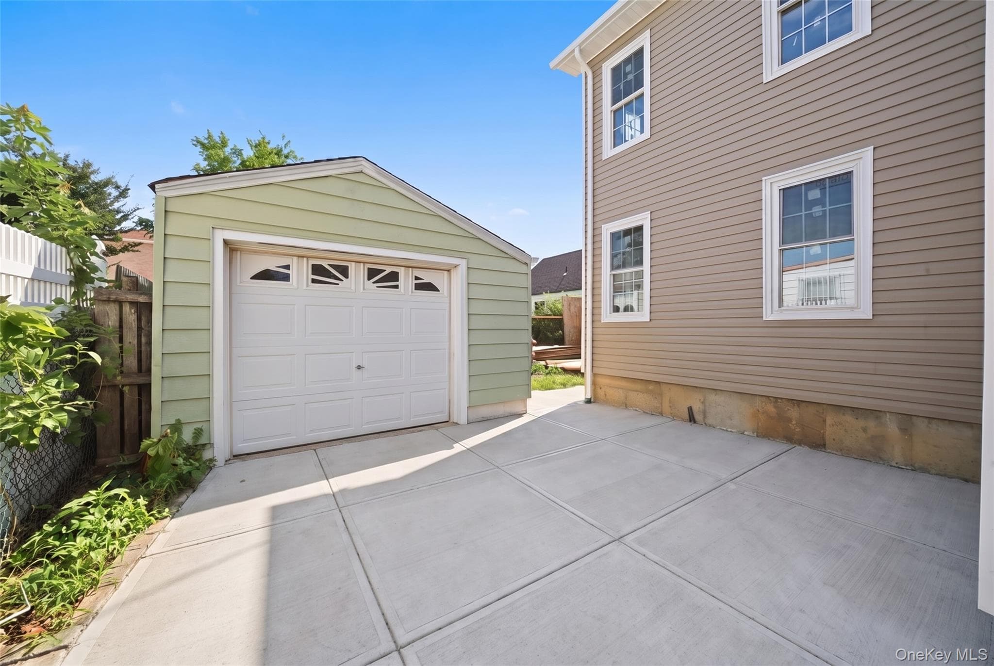 241-33 143rd Avenue thumbnail 5