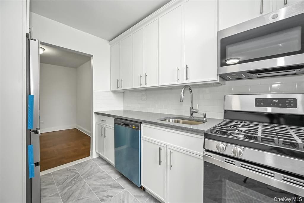 1040 Neilson Street Unit: 1C thumbnail 14