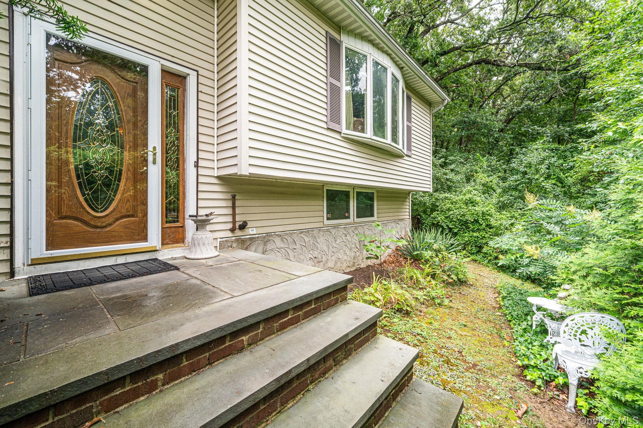 107 W Farm Drive thumbnail 4