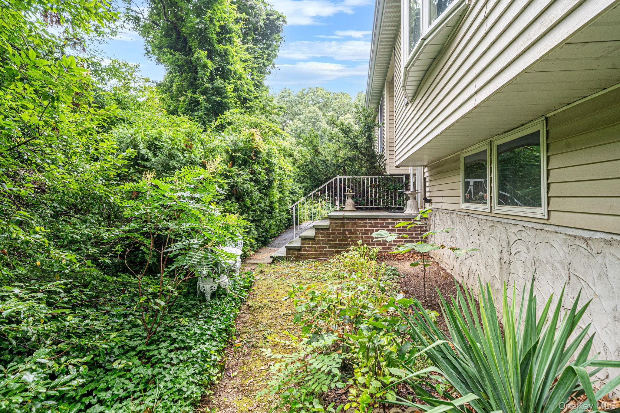 107 W Farm Drive thumbnail 5