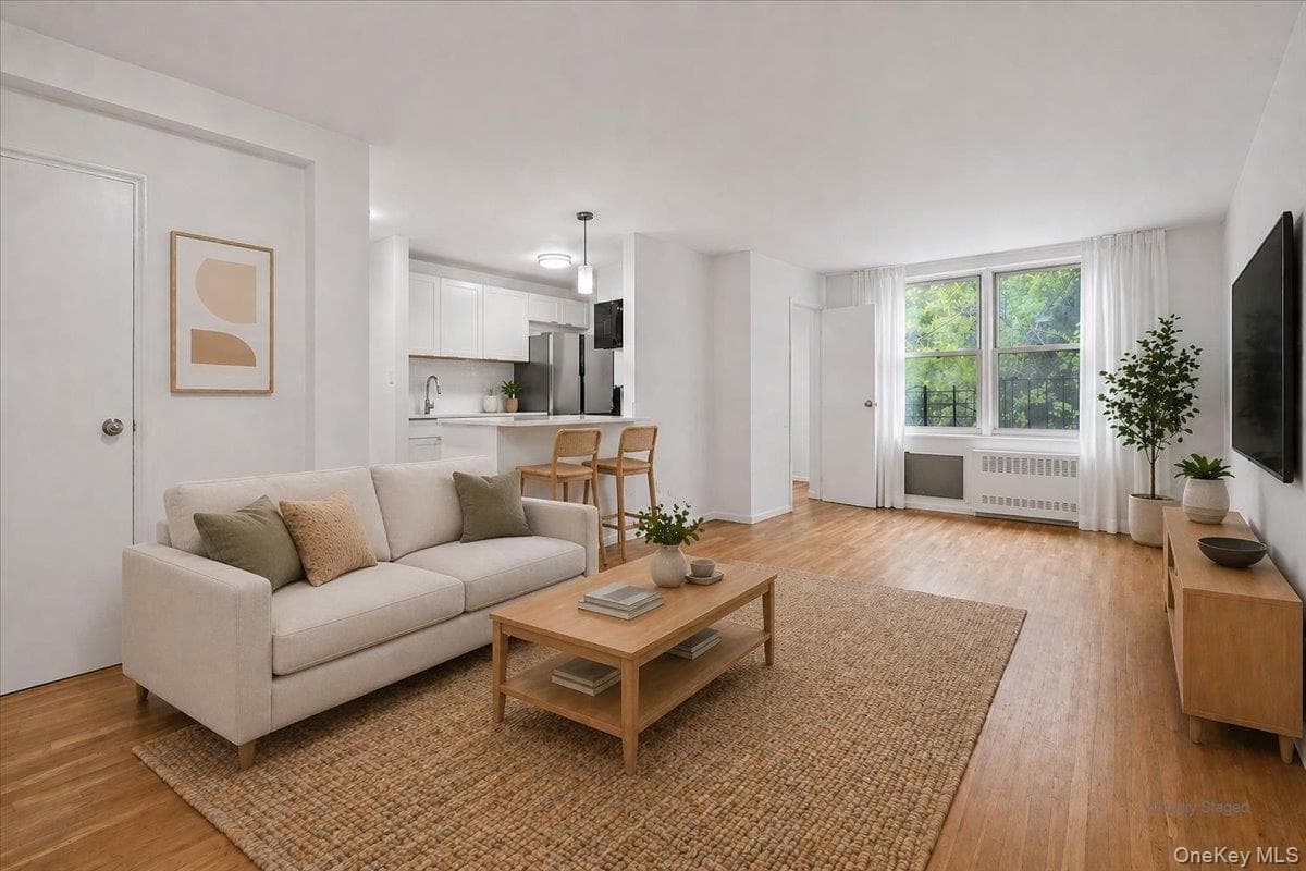 5425 Valles Avenue Unit: 2M thumbnail 4