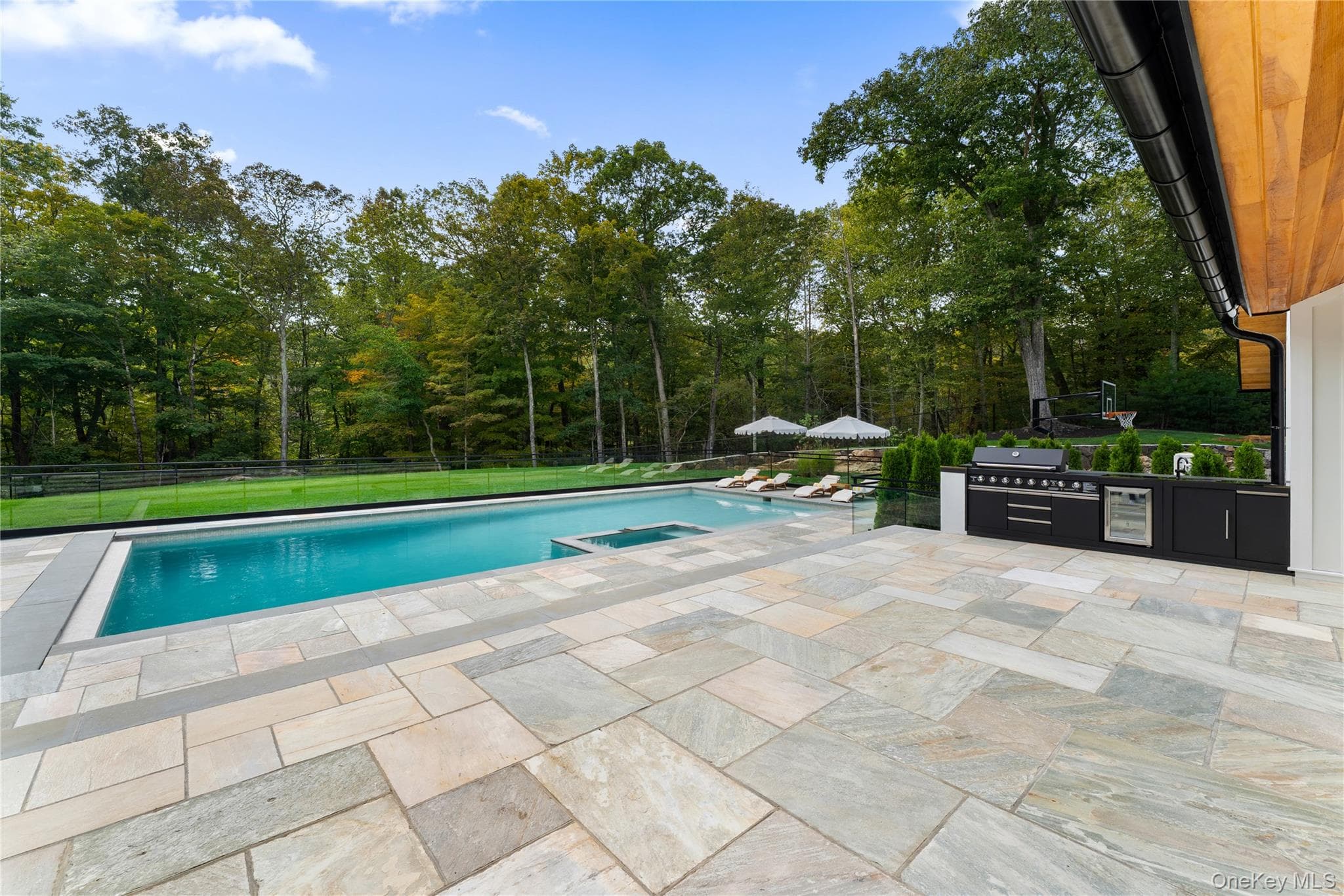 45 Pine Hill Drive thumbnail 18