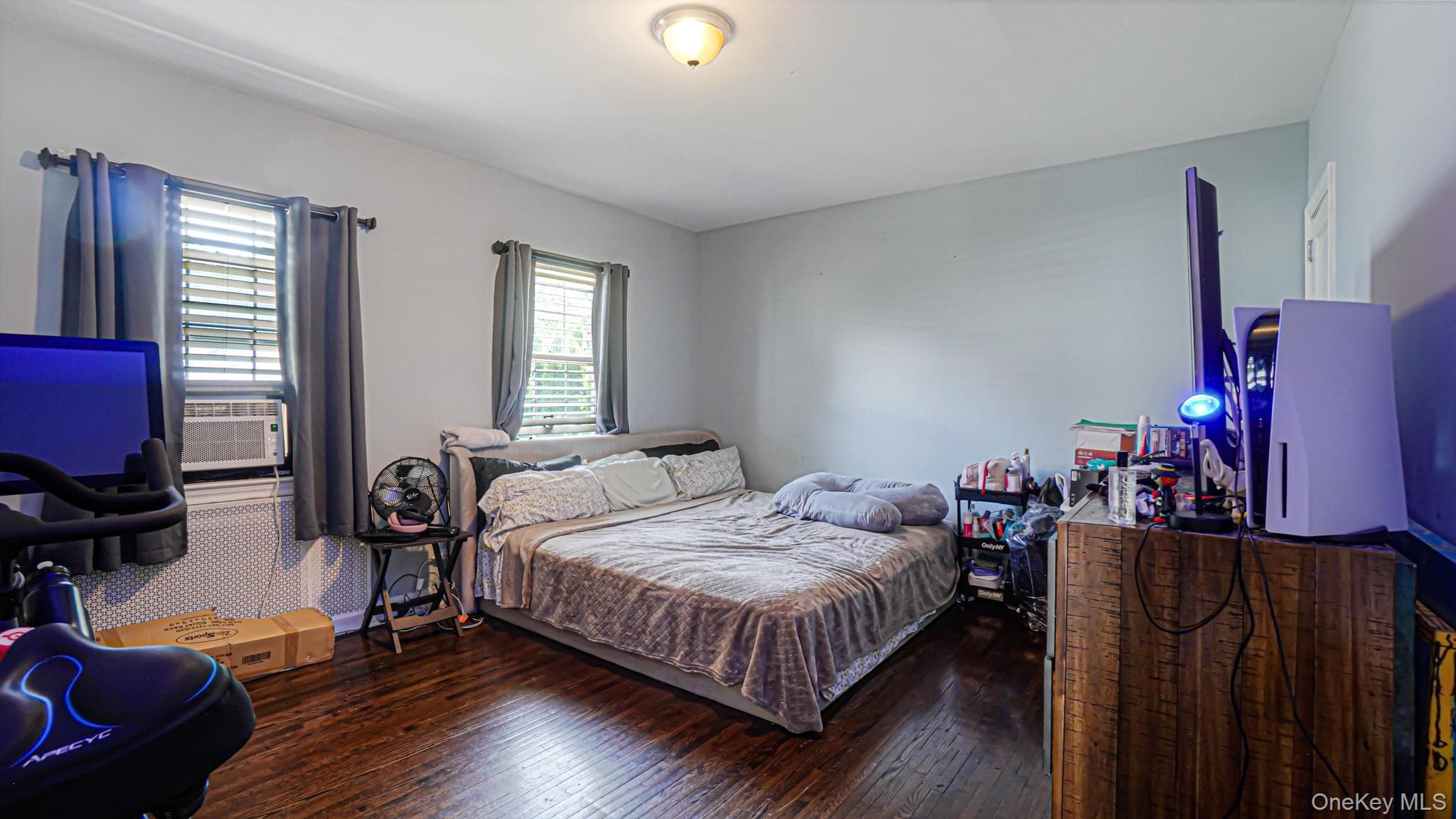 143 S Montgomery Street thumbnail 16