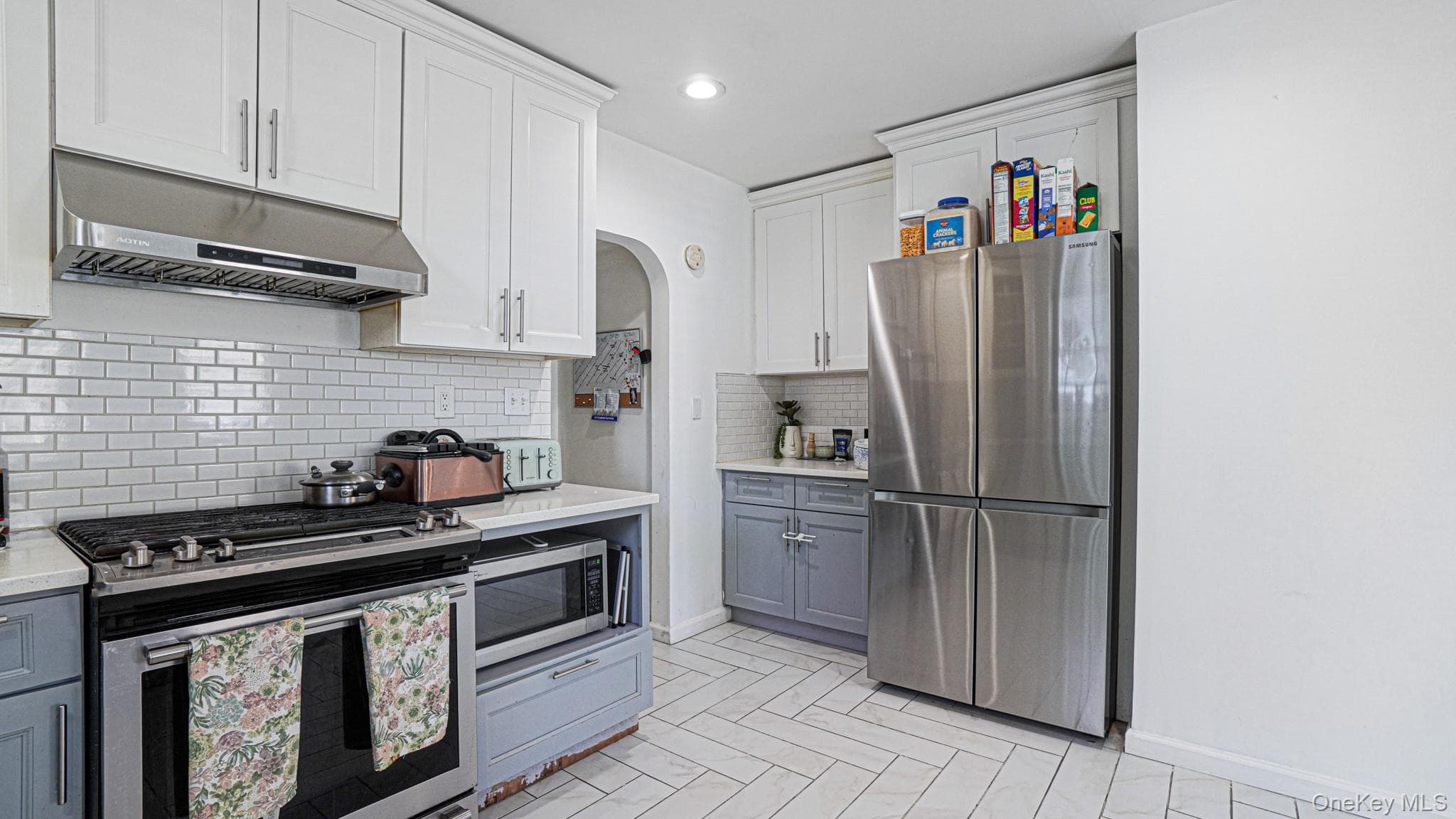 143 S Montgomery Street thumbnail 14