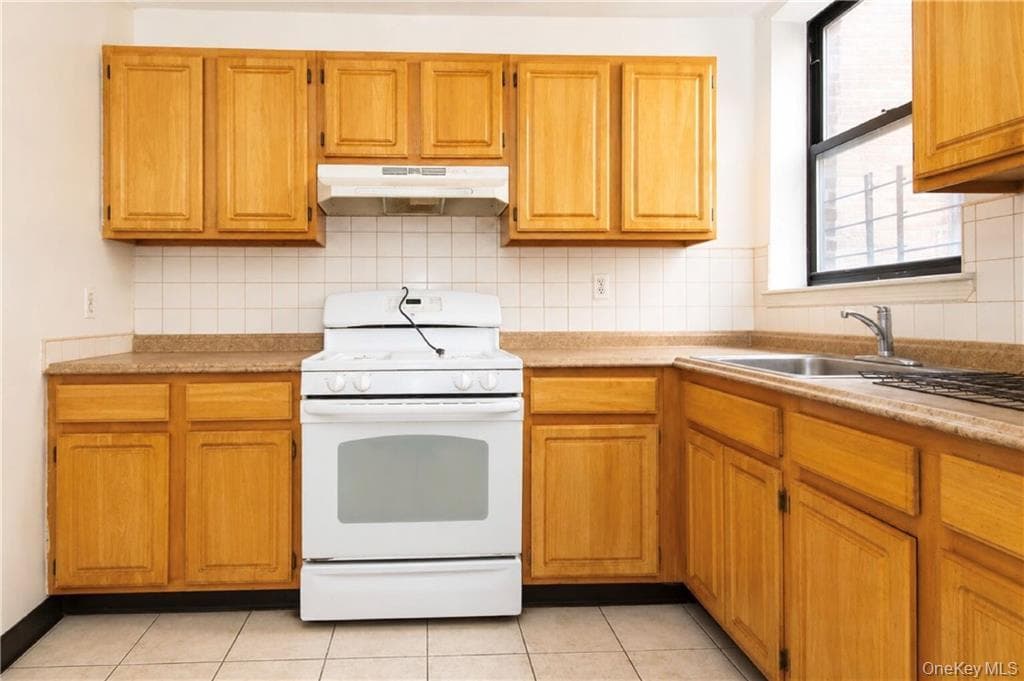 288 Sumpter Street thumbnail 16
