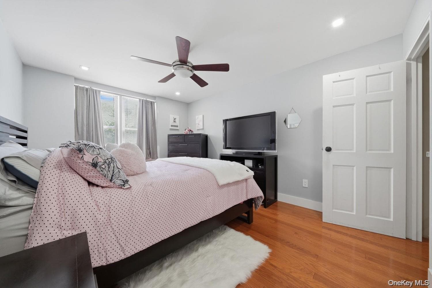 1874 Pelham Parkway Unit: LF thumbnail 11