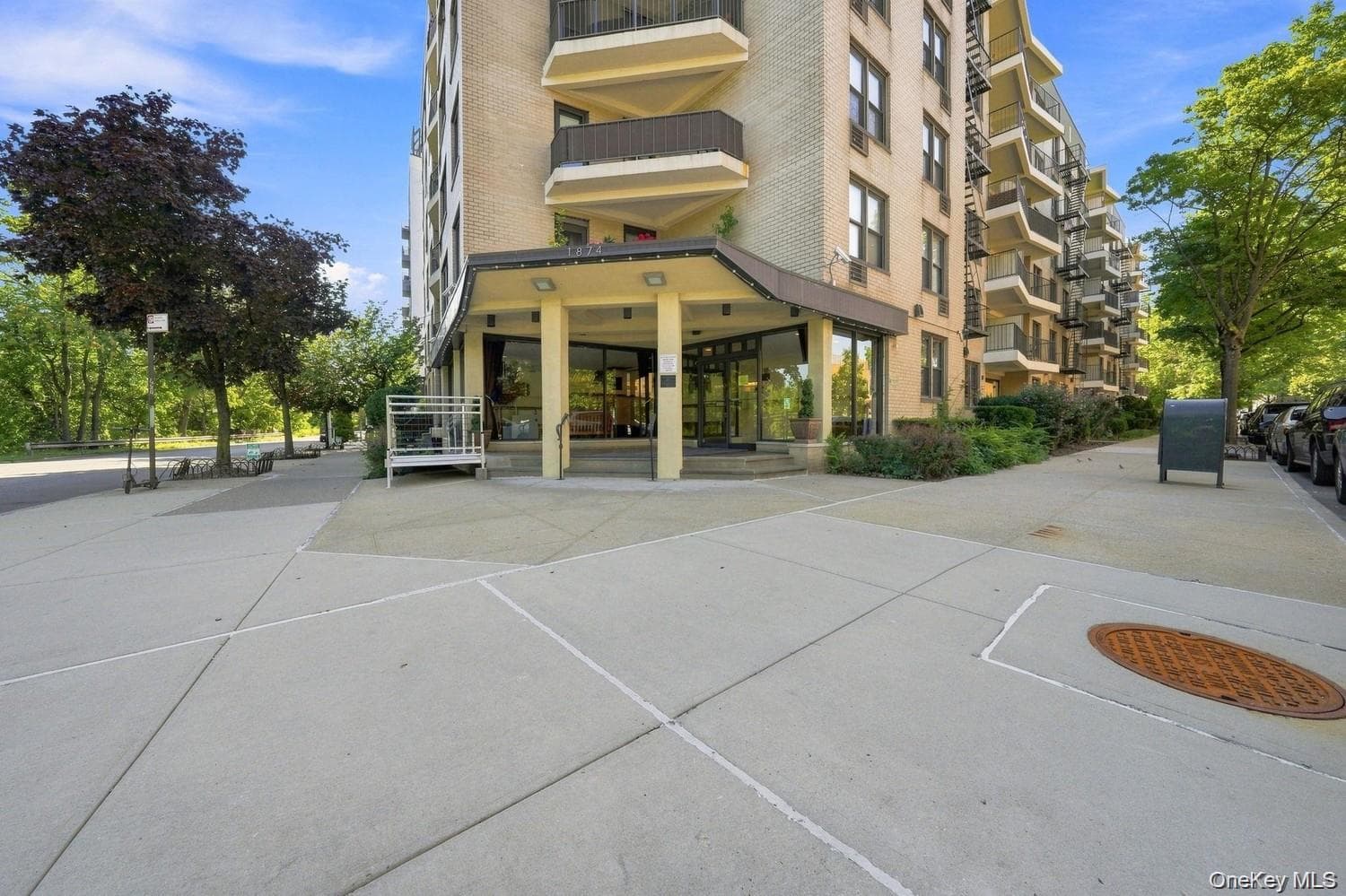 1874 Pelham Parkway Unit: LF thumbnail 18