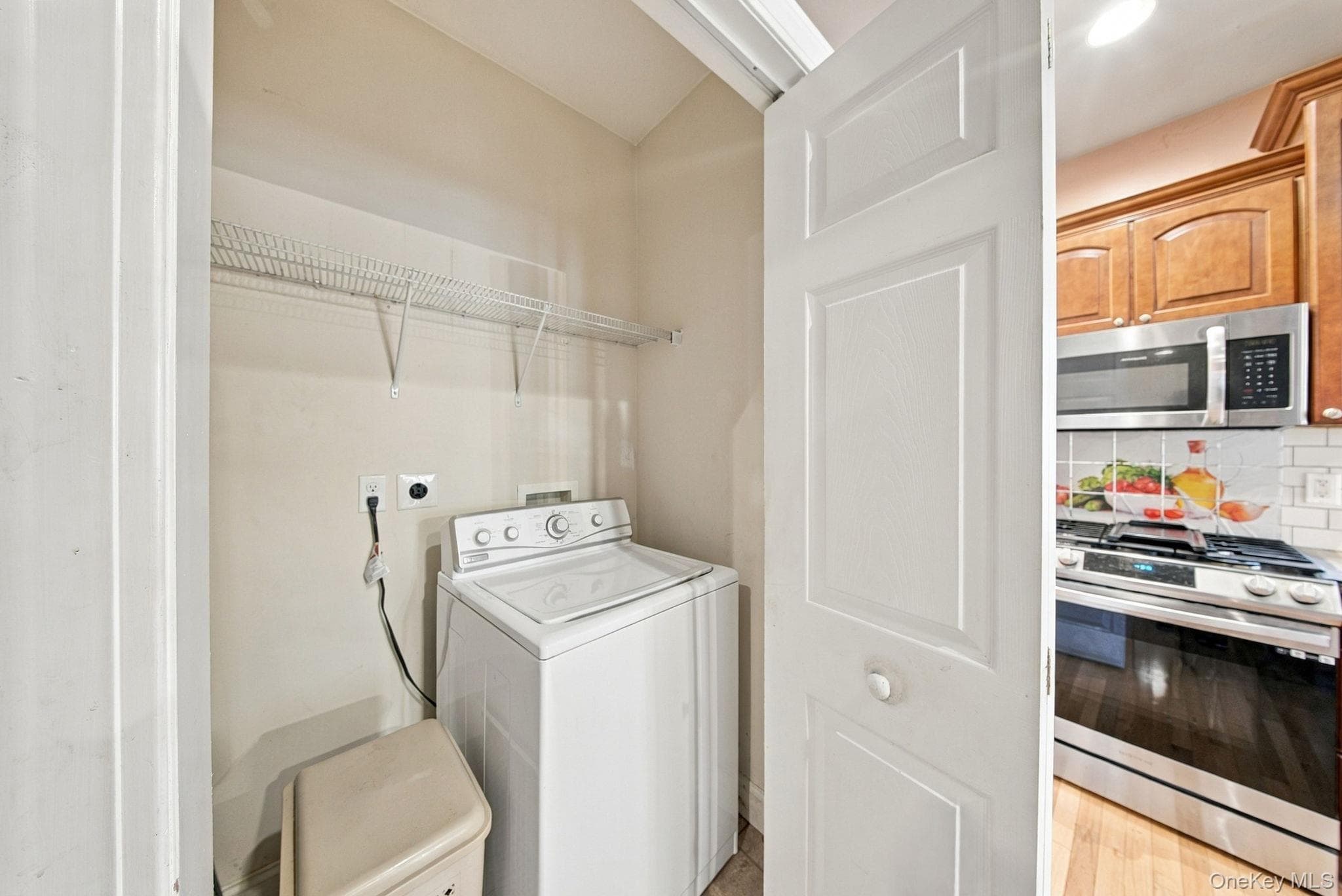 576 Burlingham Road thumbnail 15