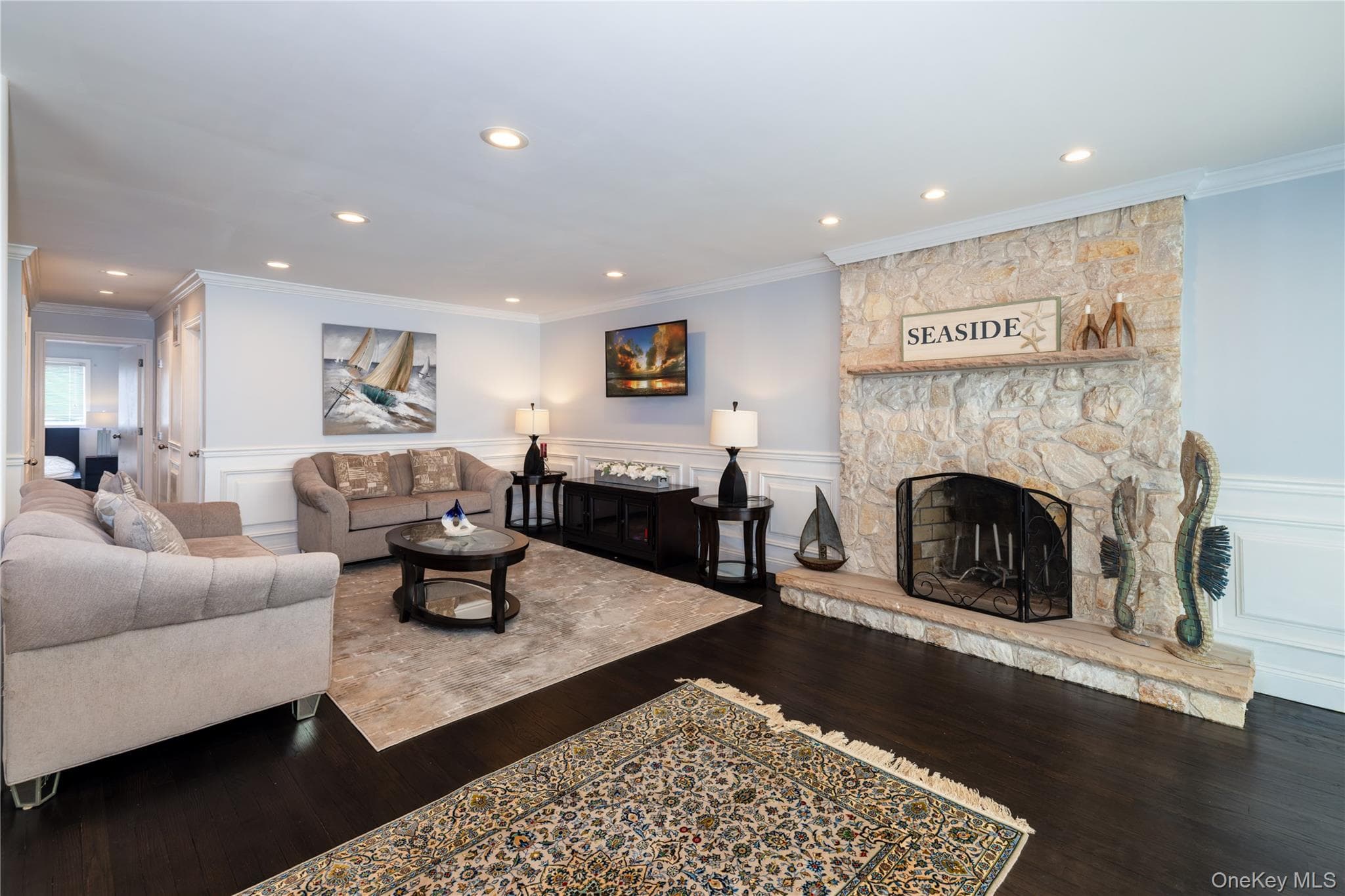 2590 Riverside Drive thumbnail 17
