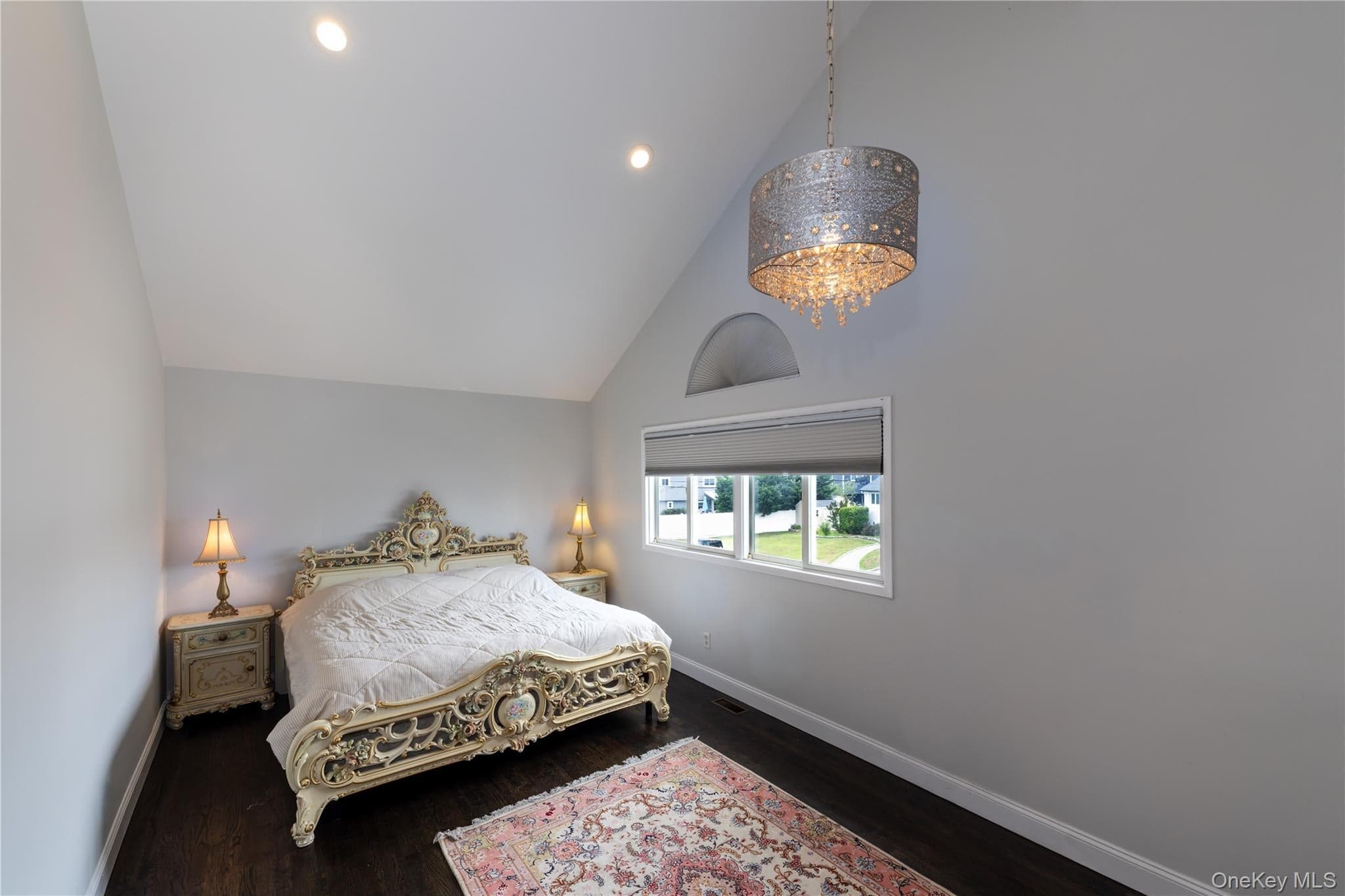 2590 Riverside Drive thumbnail 10