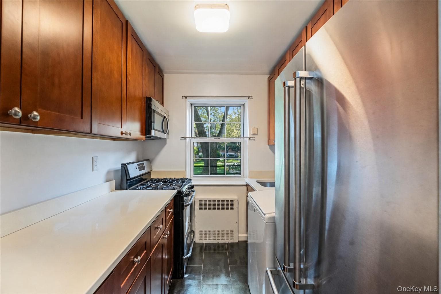 211-07 73rd Avenue Unit: A thumbnail 5