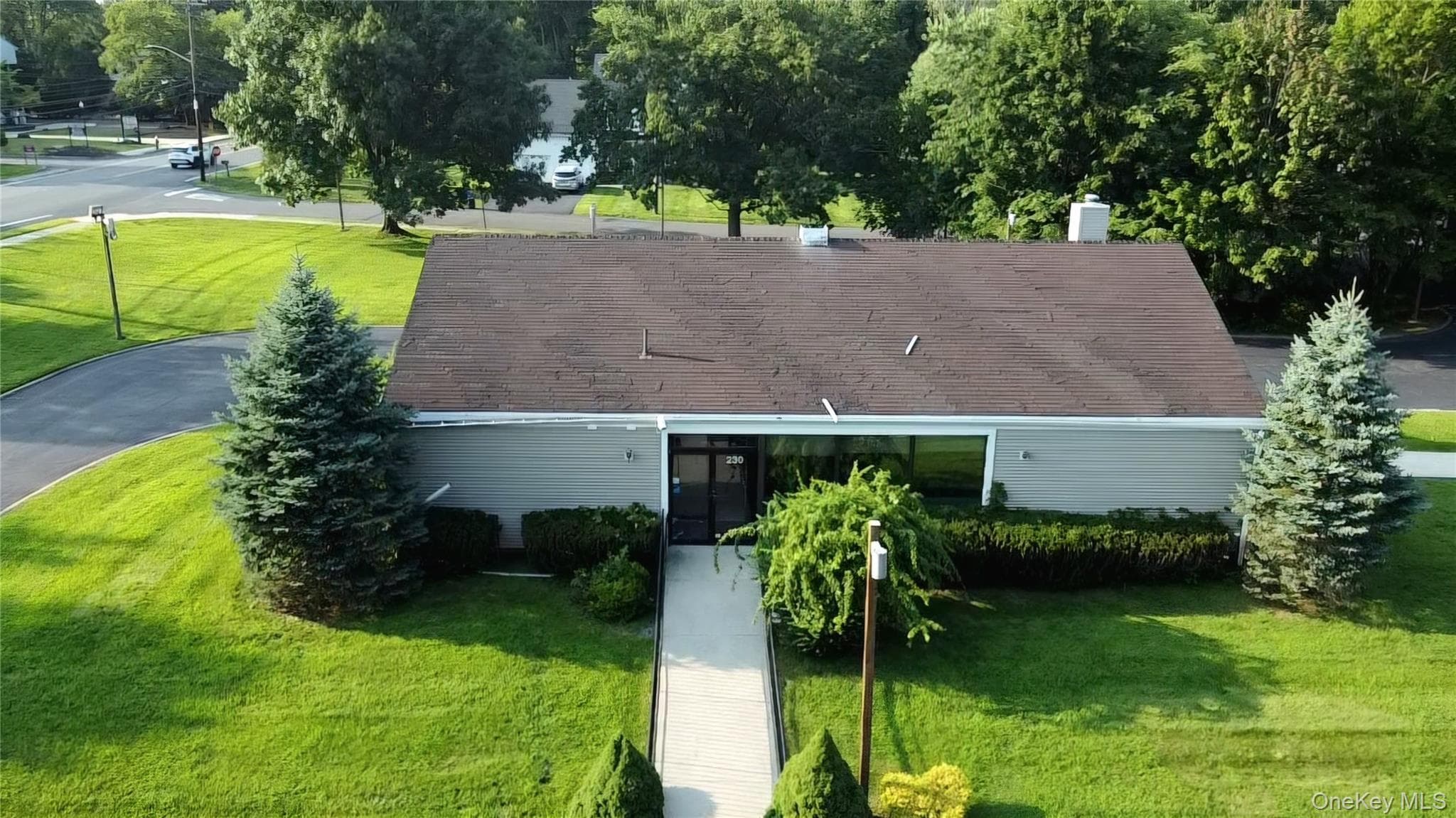 230 N Middletown Road thumbnail 6