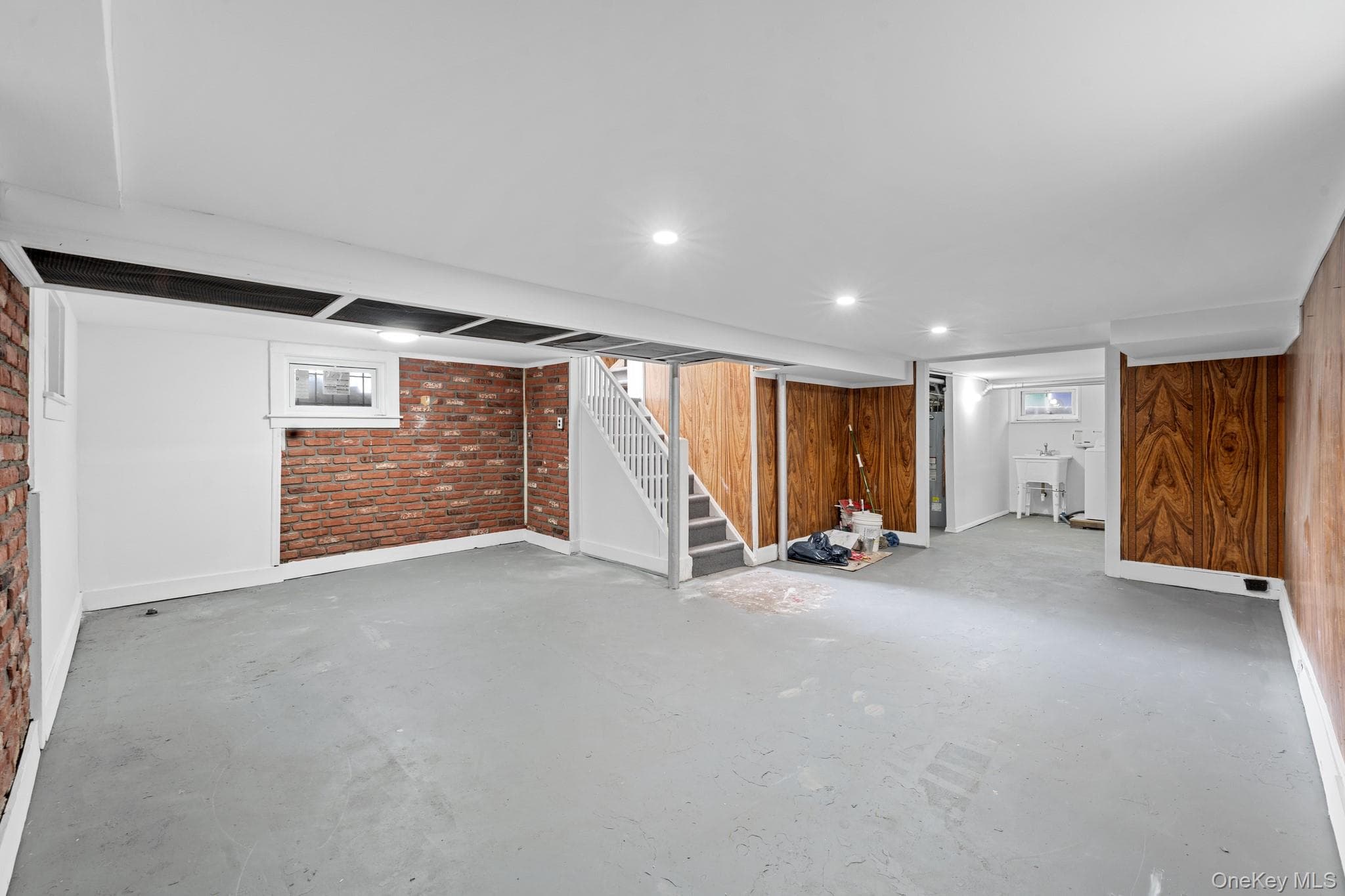 1240 Beech Court thumbnail 12