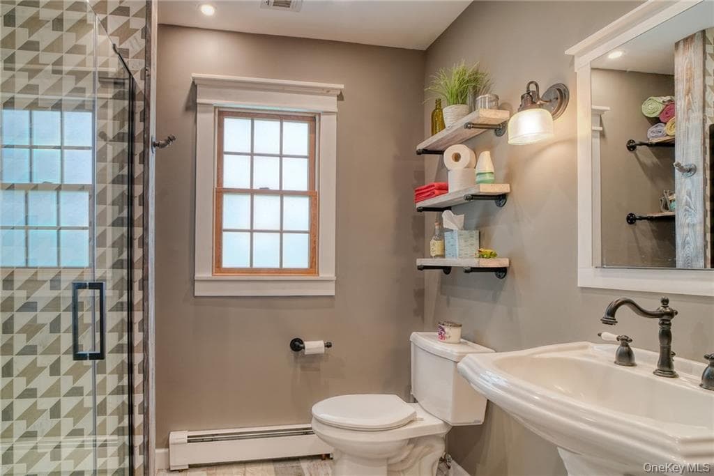 8 Roberts Drive thumbnail 11