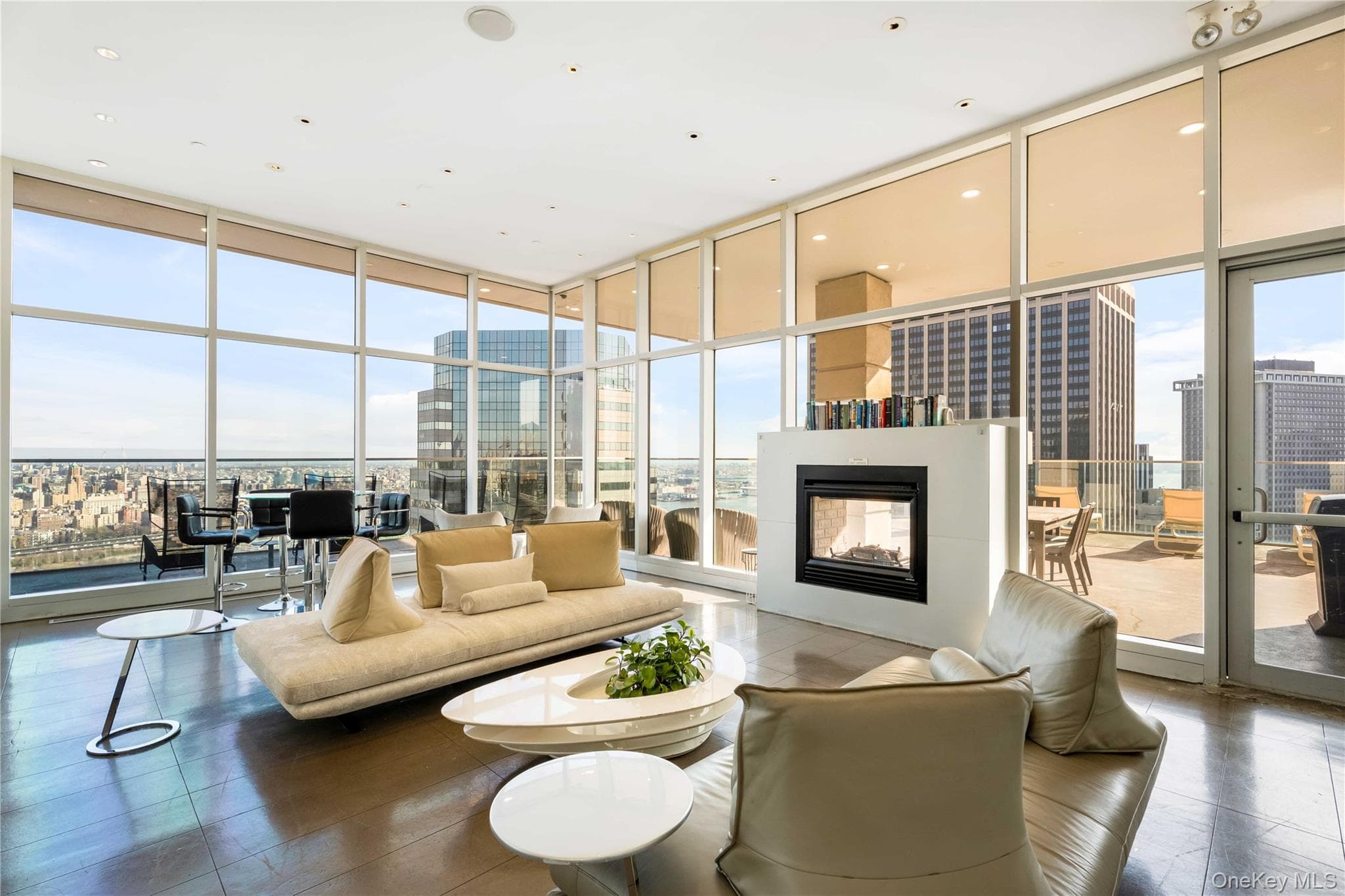 75 Wall Street Unit: 25F thumbnail 16